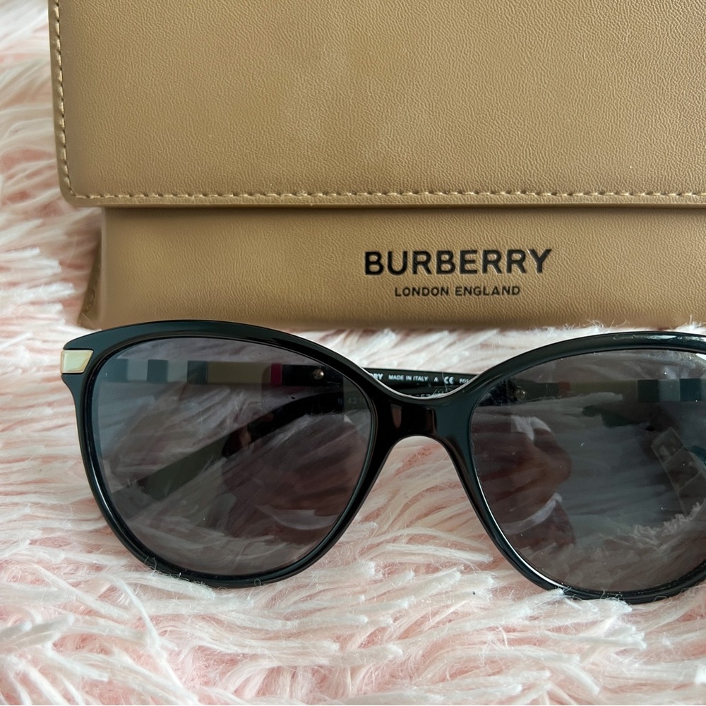 Burberry Sunglasses
